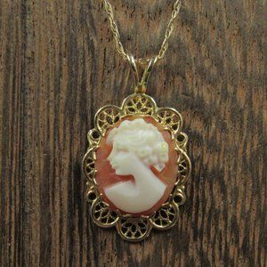18" 10K Gold Carved Ornate Cameo Necklace Vintage